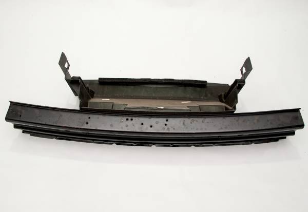 FORD RANGER 3.0 TDCİ ÇIKMA PARÇA FORD  2020 ÖN TAMPON DEMİRLARİİ ÇIKMA ORİJİNAL